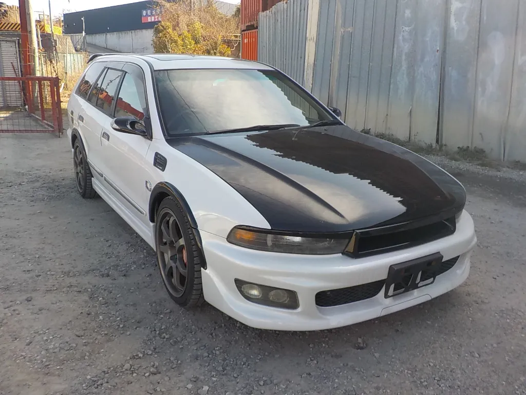 Mitsubishi Legnum VR4